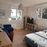 Vue 2 Pas Des Plages 10 Pers 4 Ker Lot Vila